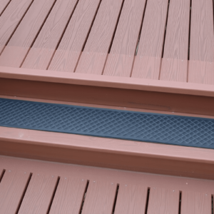 Choosing the Right Non-Slip Treads for Your Composite Deck Stairs