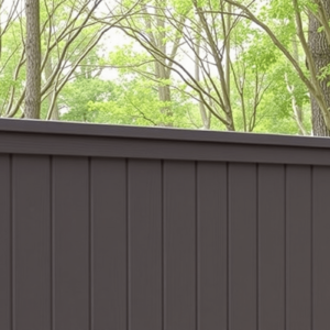 Comparing UltraDeck Composite Fencing with Traditional Wood: Why Choose Composite?