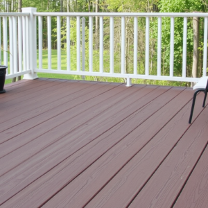 Sustainable Choices: Composite Decking from Recycled Materials