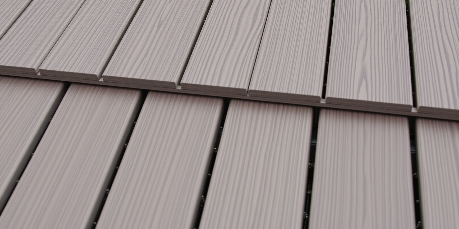 The Role of Raw Edge Trim in Composite Decking